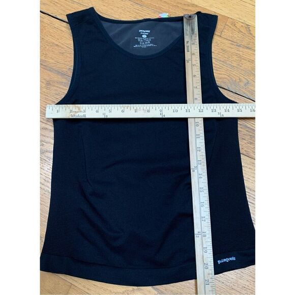 PATAGONIA BLACK SEAMLESS CAPILENE STRETCH TANK TOP youth girls L Women’s XS - Picture 4 of 4